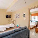 Gregory's Apart Otel Ksamil