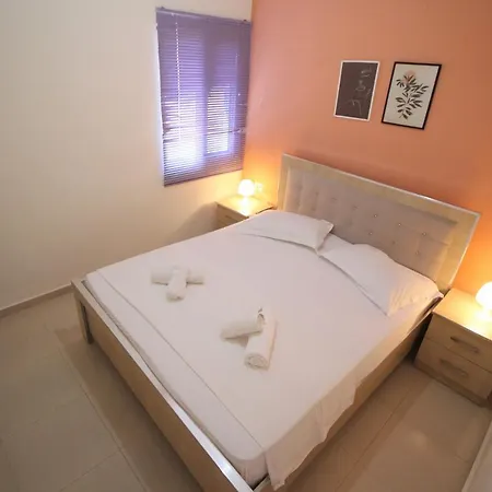 Gregory's Hotel apartamentowy Ksamil
