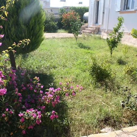 Gregory's Aparthotel Ksamil